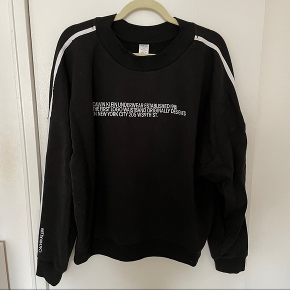 Calvin Klein Black Crew Neck Sweatshirt - Picture 1 of 5